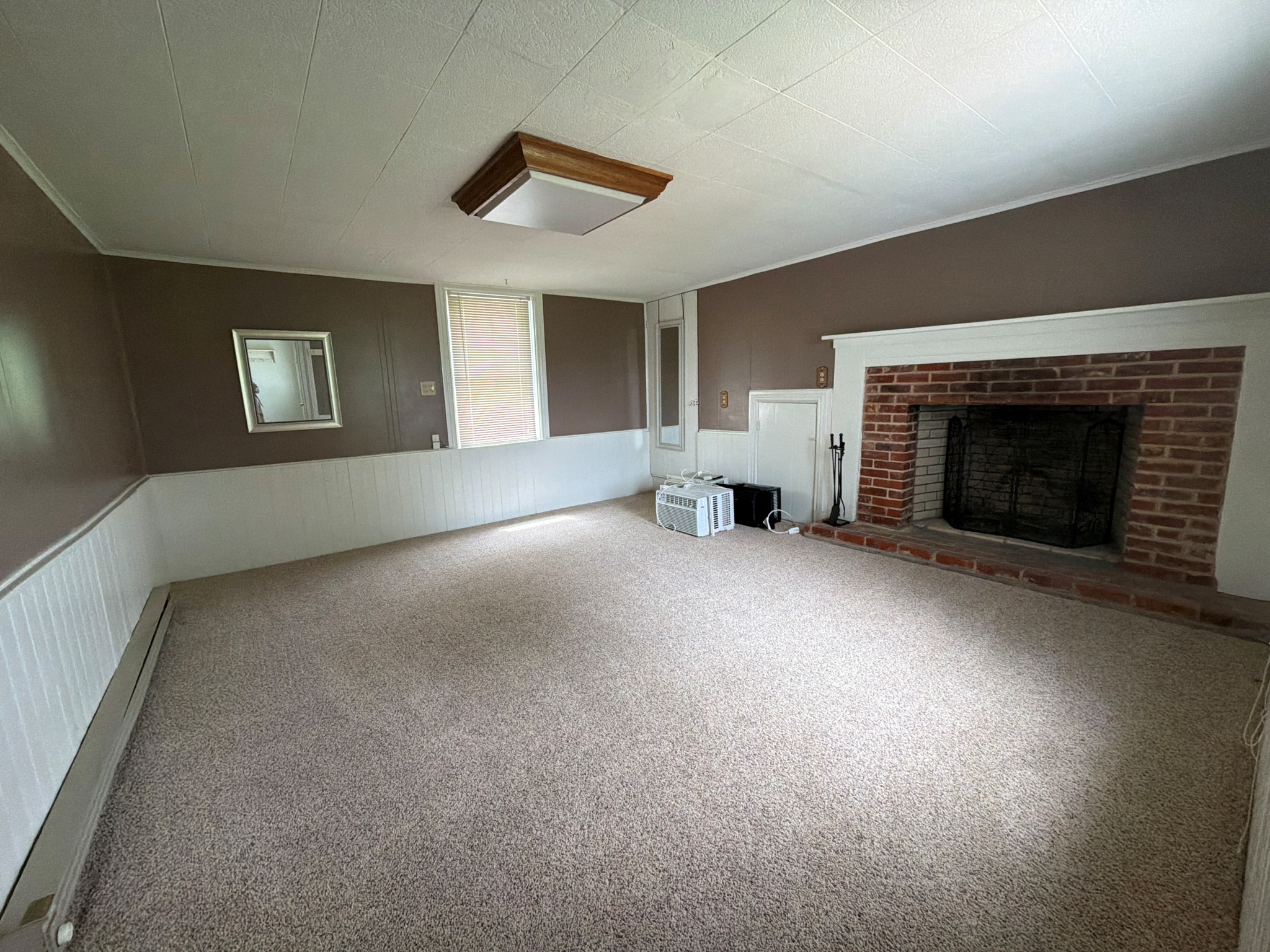 2nd Living Room - 1334 S York St