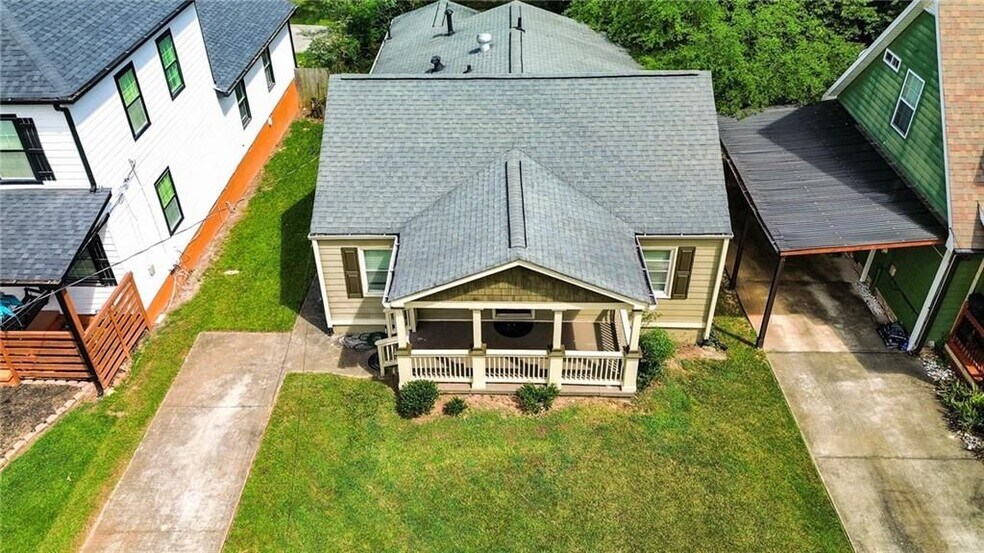 Building Photo - 1411 Mercer Ave