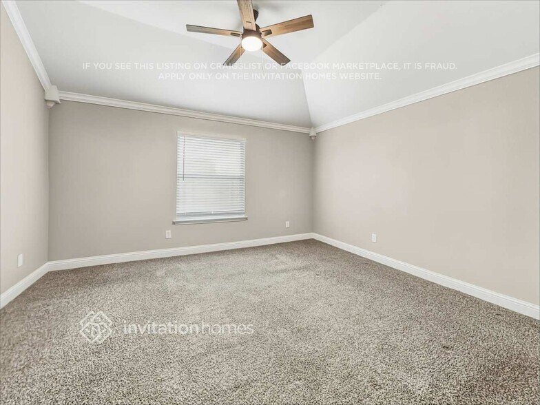 Building Photo - 2029 Bay Laurel Dr