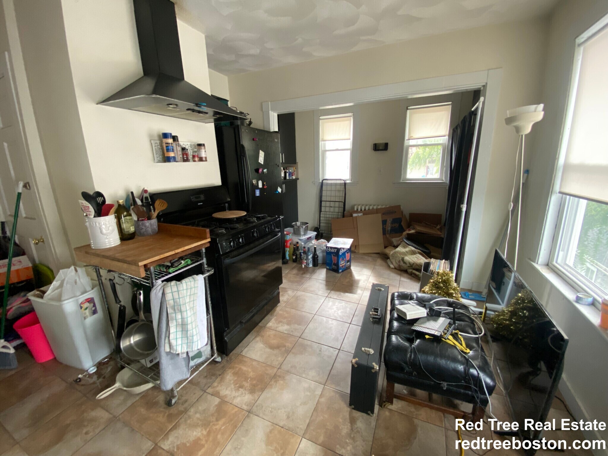 Building Photo - 72 Hobson St