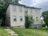 Building Photo - 1426 N State St