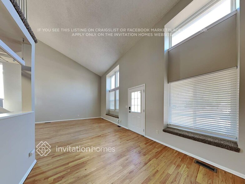 Building Photo - 7429 Liberty Bell Dr