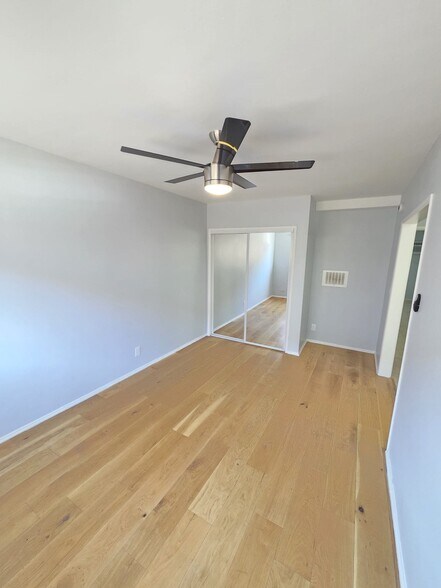 Building Photo - 4660 Kester Ave