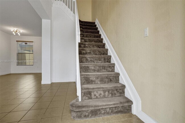 Building Photo - 1401 SW 147th Ter
