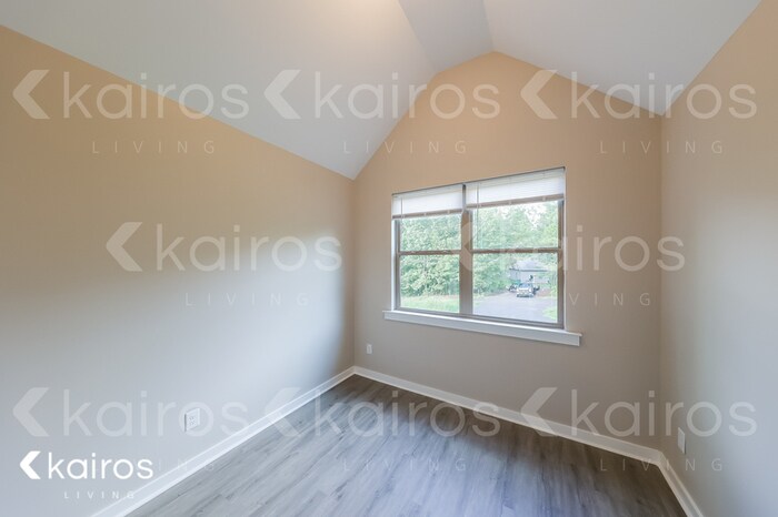 Building Photo - 11646 Woodland Lake Rd