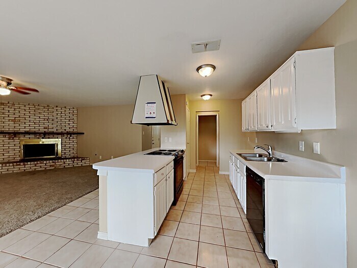 Building Photo - 3122 Birch Creek Dr
