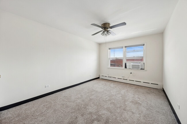 Building Photo - 1211 Homestead Rd