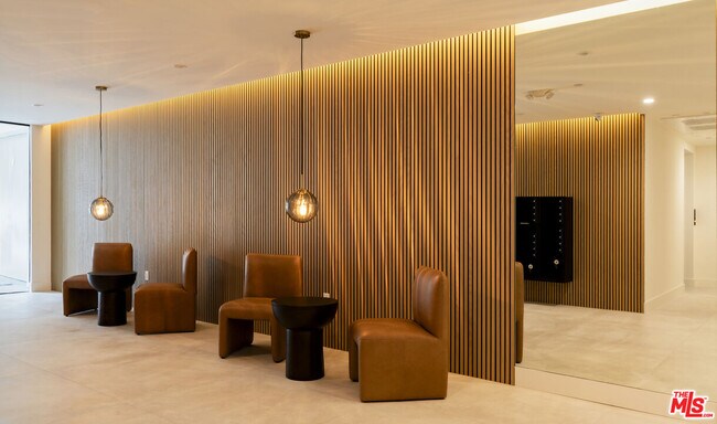 Building Photo - 3657 Regal Pl