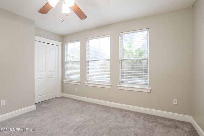 Building Photo - 664 Corduroy Ct