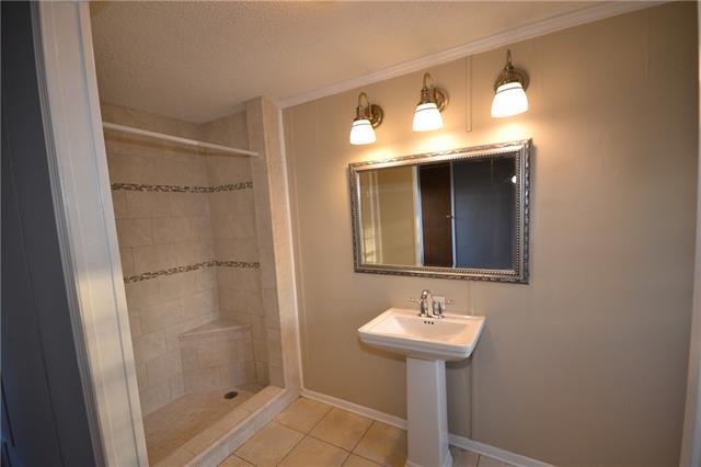 Building Photo - 16743 US-90