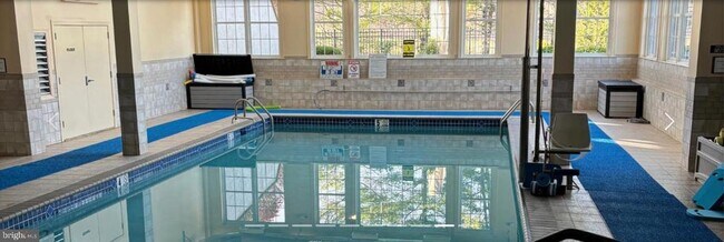 Building Photo - 950 Nathaniel Trail