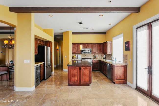 Building Photo - 3340 S Camellia Pl