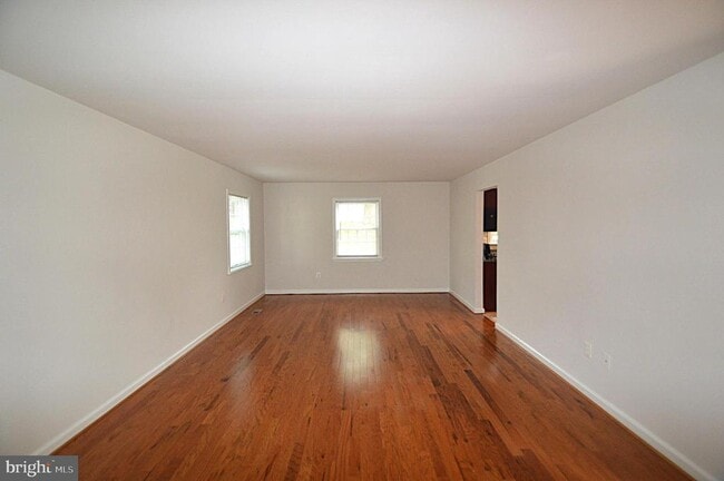 Building Photo - 13145 Melville Ln