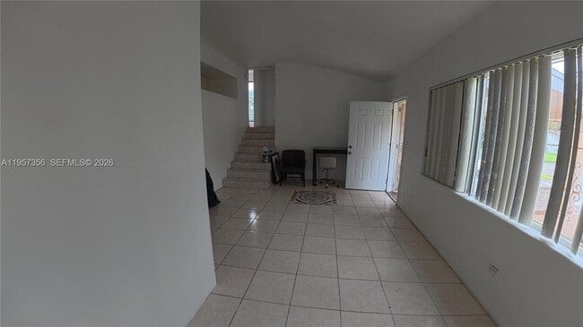 Building Photo - 14931 NE 7th Ct