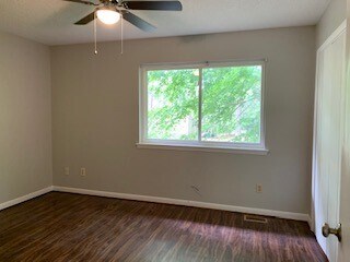 Building Photo - 5809 Shady Grove Cir