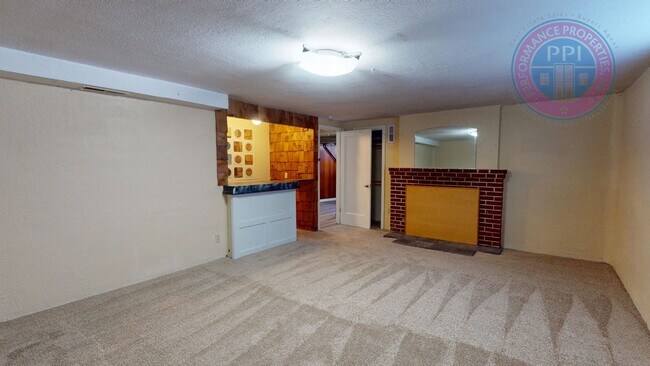 Building Photo - 4771 N Willamette Blvd