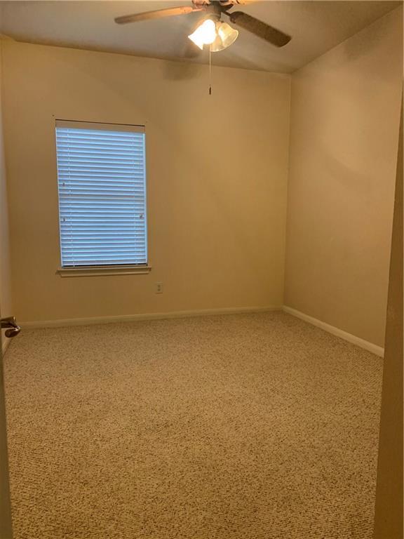 Building Photo - 1118 Boxwood Loop