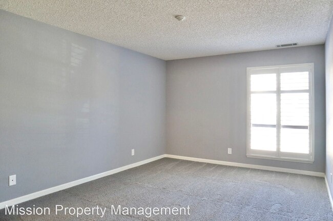 Building Photo - 2 br, 2 bath House - 39821 Cedar Blvd Unit...