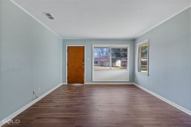 Building Photo - 1518 Viosca St