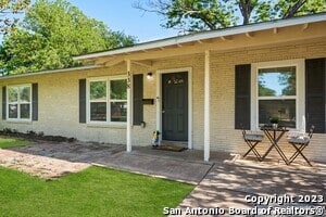 Building Photo - 338 Tomrob Dr