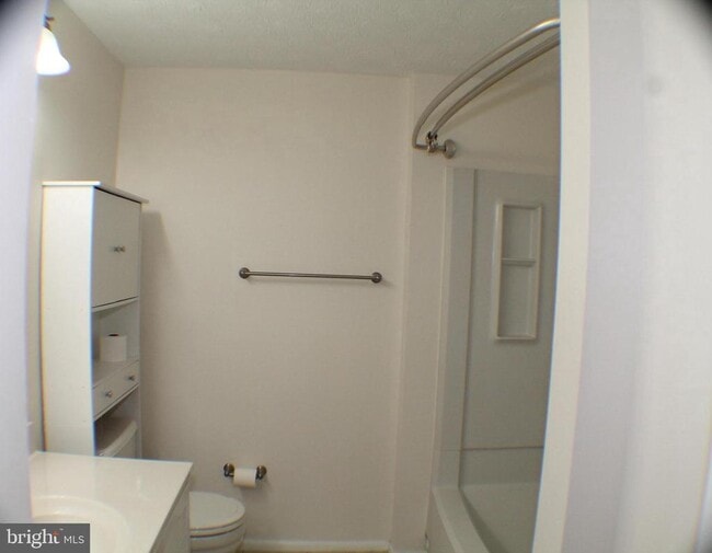 Building Photo - 7915 Tyson Oaks Cir
