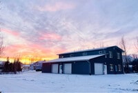 Building Photo - 1430 S Irwin Rd