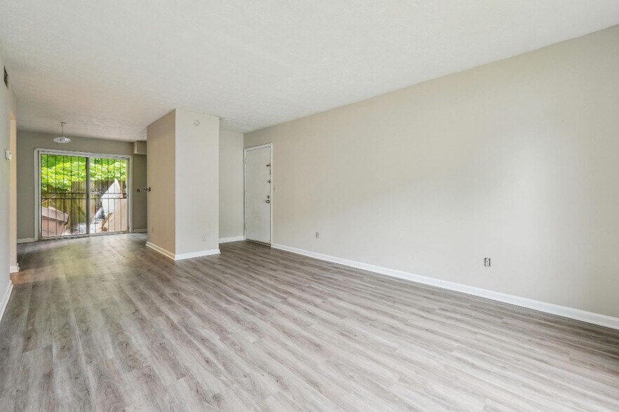 Building Photo - 3194 Abbeywood Dr