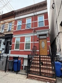 Building Photo - 509 E 183rd St