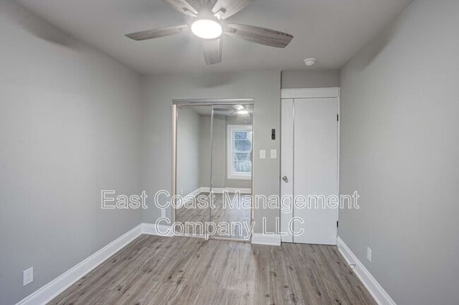 Building Photo - 2619 Loyola Northway