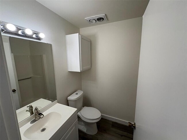 Building Photo - 1128 Orchard Park Cir