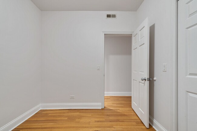 Building Photo - 7010 S Clyde Ave