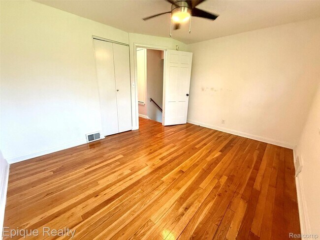 Building Photo - 2824 Whitewood St