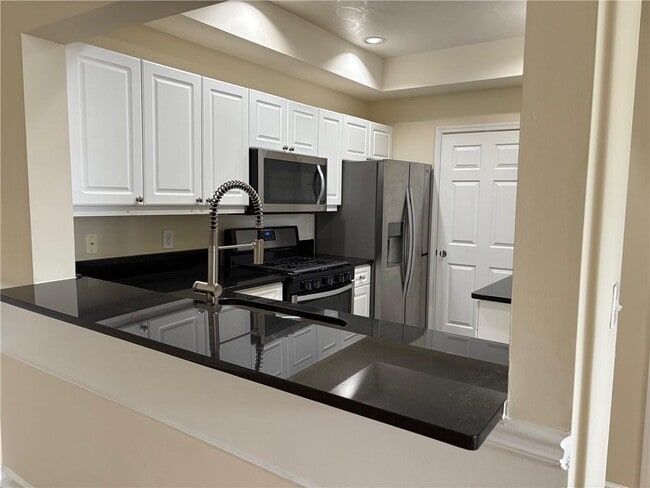 Building Photo - 3636 Habersham Rd NW