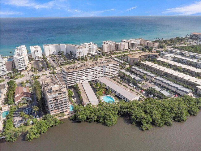 Building Photo - 3589 S Ocean Blvd