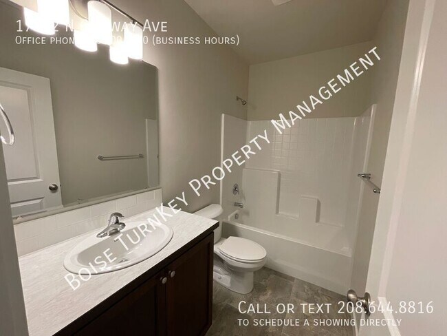 Building Photo - 17822 N Onaway Ave