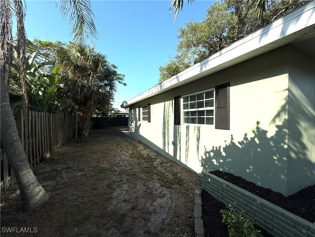 Building Photo - 1354 Stadler Dr