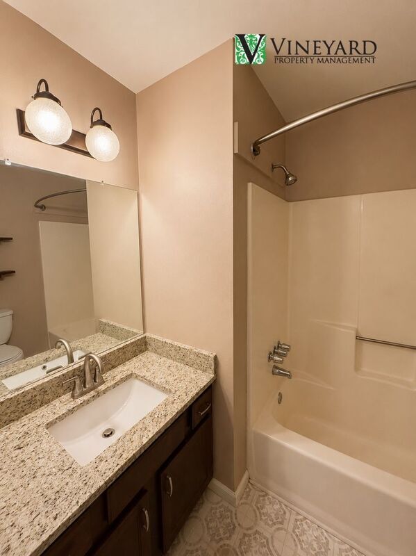 Building Photo - 5065 Sand Wedge Cir