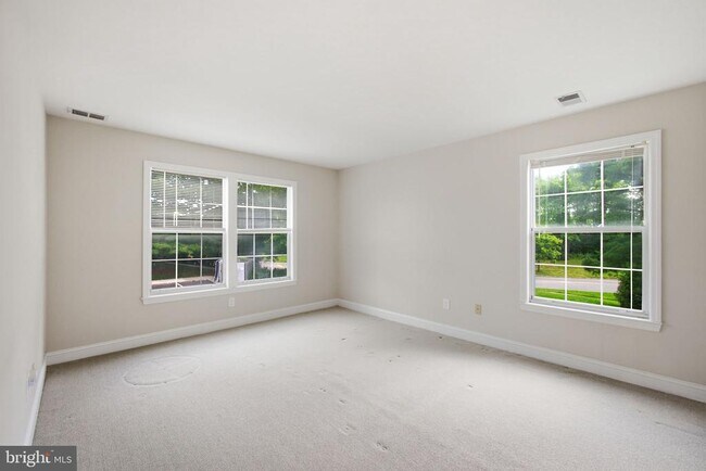 Building Photo - 111 Worlidge Ct