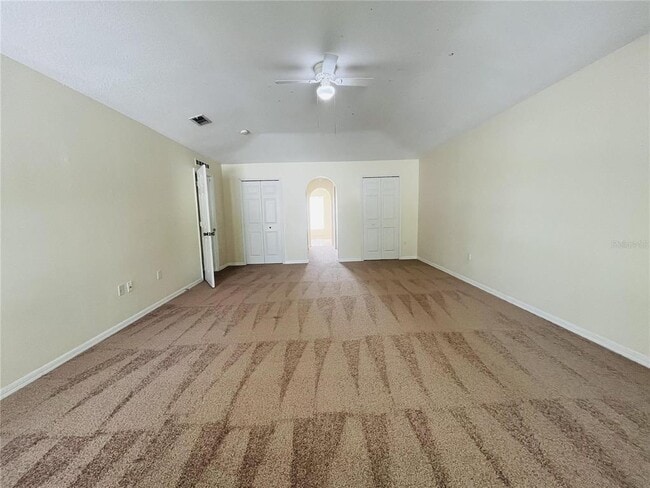 Building Photo - 102 Evergreen Dr