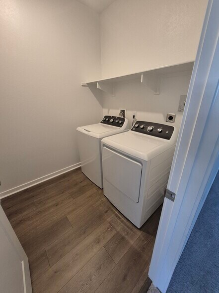 Building Photo - 34543 Ciruela Ave