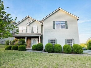 Building Photo - 1215 Grey Rock Way
