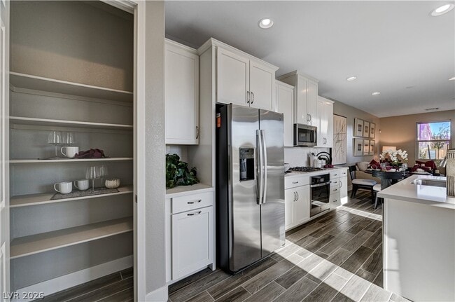 Building Photo - 918 Cottonwood Hl Pl