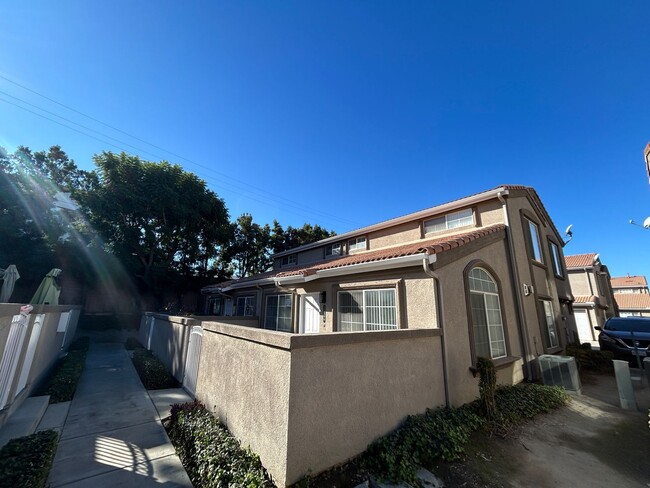 Primary Photo - PRICE REDUCTION! Charming 3 Bedroom 3 Bath...