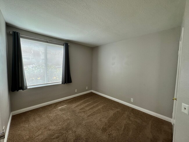Building Photo - 2266 Denair Ave