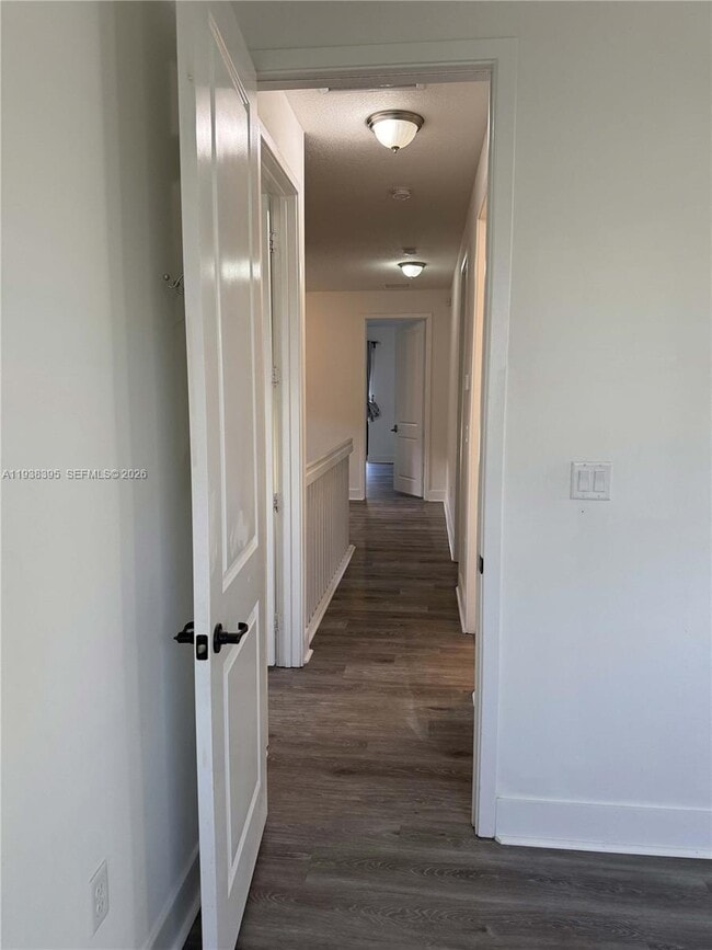 Building Photo - 3299 W 96 Pl