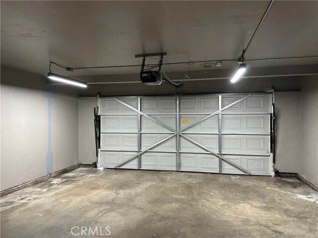 Building Photo - 886 S Dudley St