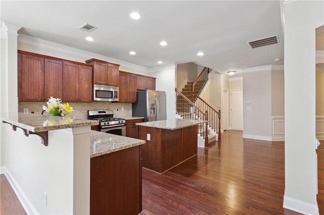 Building Photo - 13284 Warrensville Cove