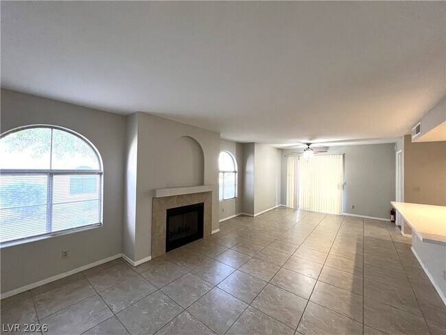 Building Photo - 7570 W Flamingo Rd