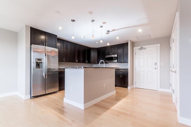 Building Photo - 2BR/2BA East Bayside Luxury Condo Near Old Port, W/D, Parking, Central AC, Views