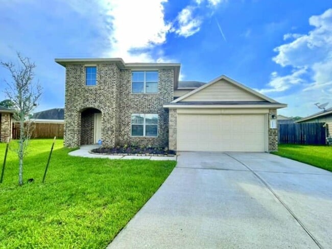 Primary Photo - 20431 Sweet Louetta Ln